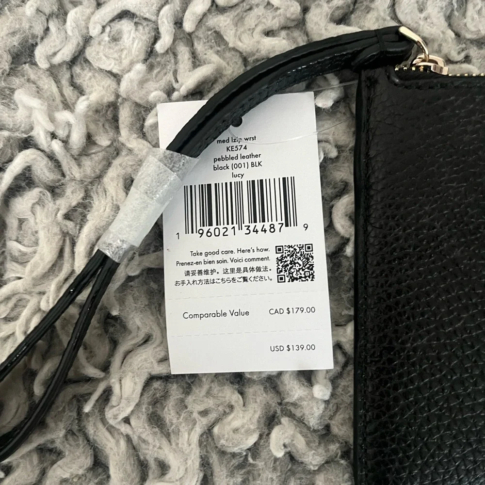 Kate Spade Lucy Medium Wristlet Black Pebbled Leather NWT